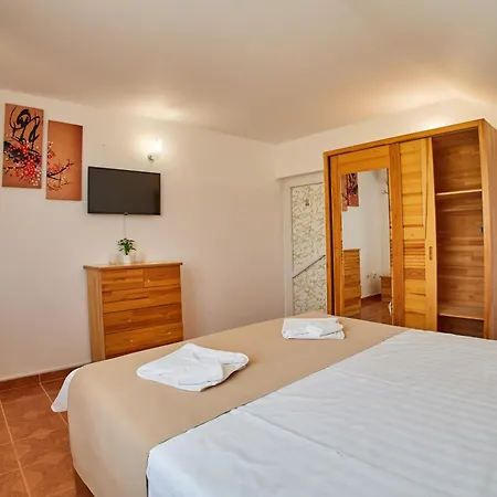 Casa Siaj 3*